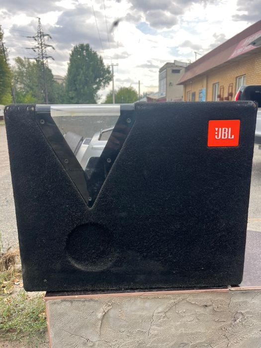 Сабвуфер JBL 1200w