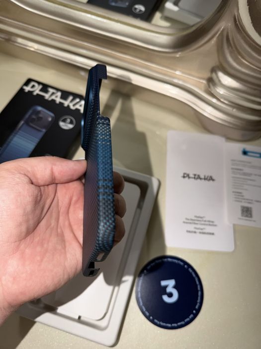 Pitaka 17 pro maxga