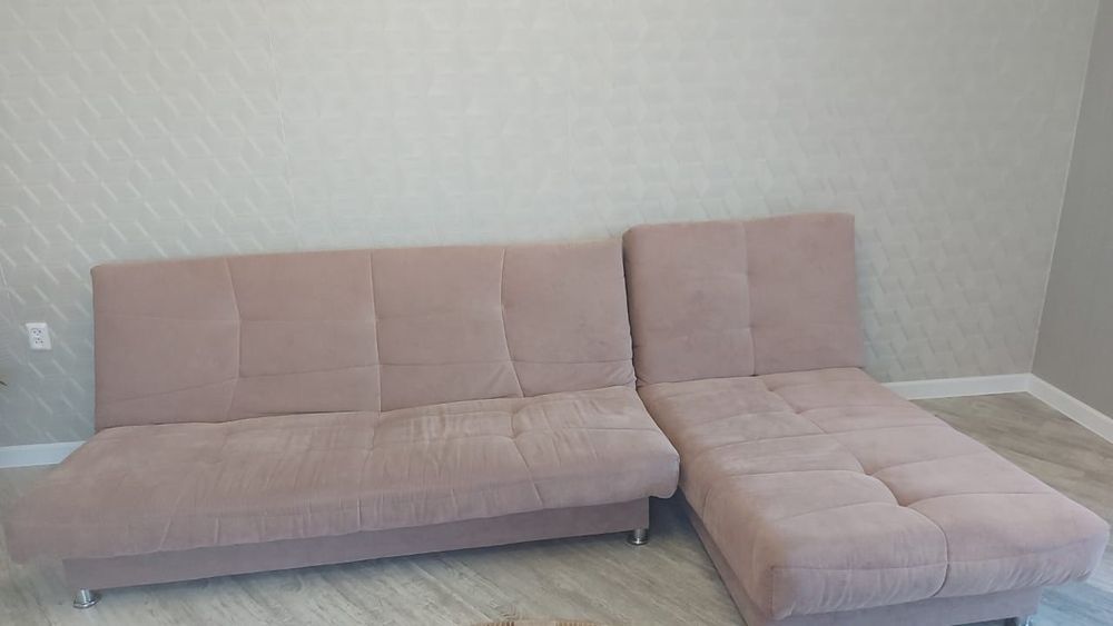 Диван модульный 2 шт, в отличном состоянии