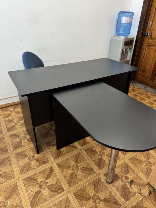 Продам стол с приставкой