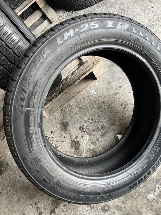 2 anvelope de iarna 205/55/17 Bridgestone Runflat 6.6 mm!