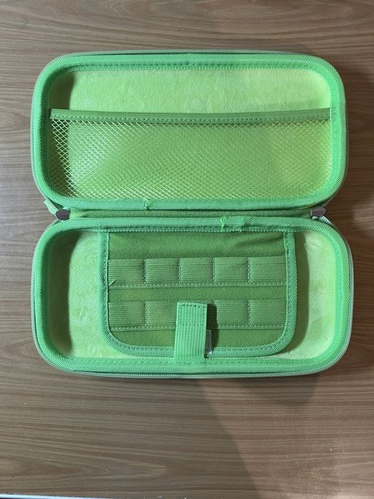 Flip Case и Переносные чехлы для Switch