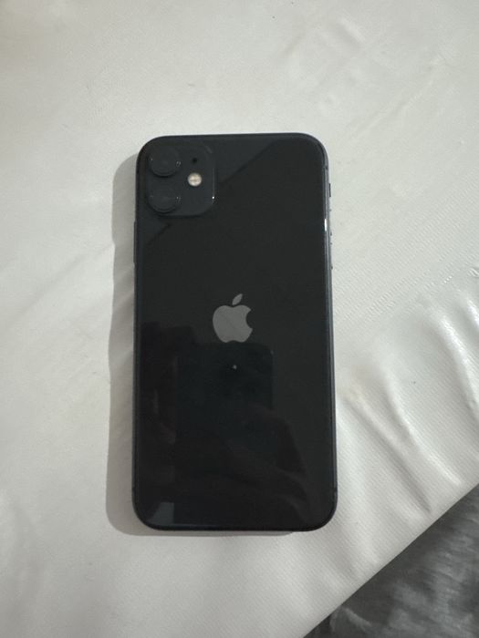 iphone 11 емкость 88