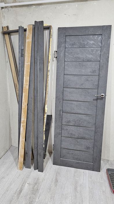 Продам межкомнатную двер