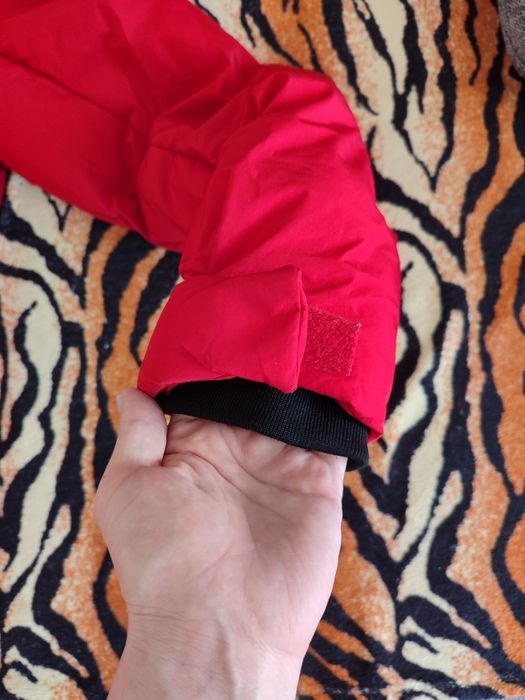 Продам зимний пуховик