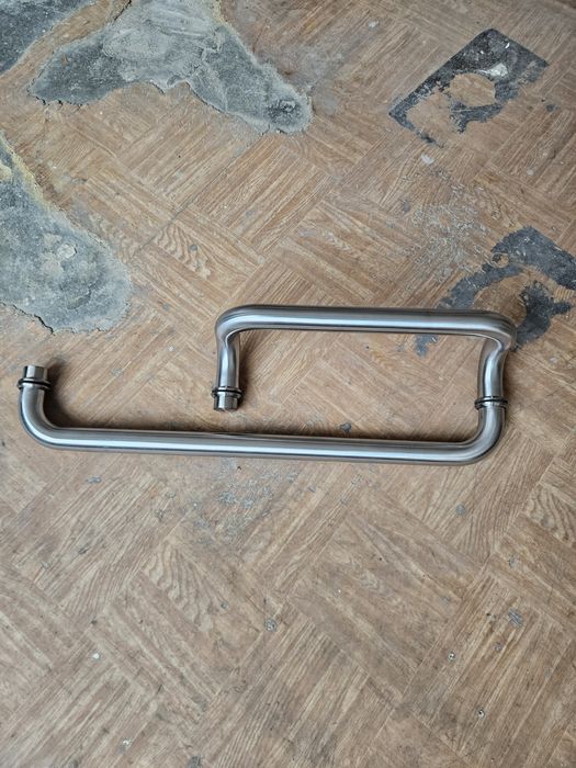 Двустранна дръжка за врата