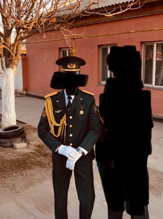 Әскери парадный форма (ПАРАТКА)