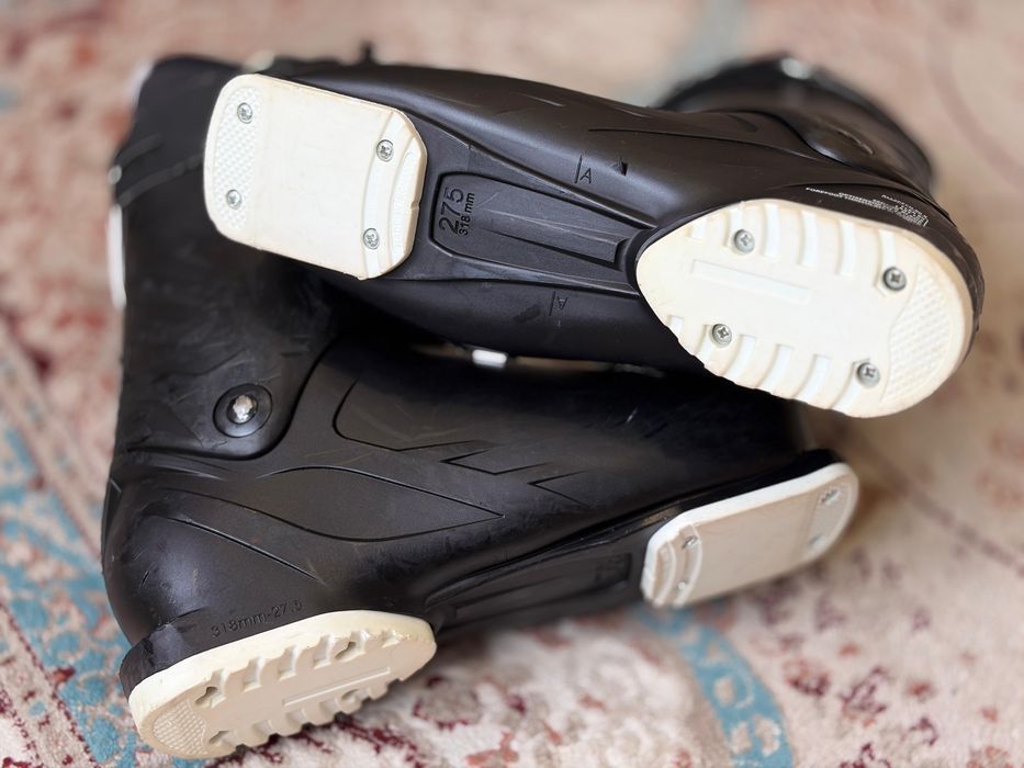 Лыжные ботинки 275мм (42-43)