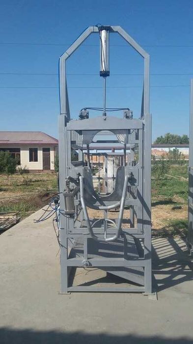 Бокс для убоя крупного рогатого скота. Qoramol so‘yish uchun boks