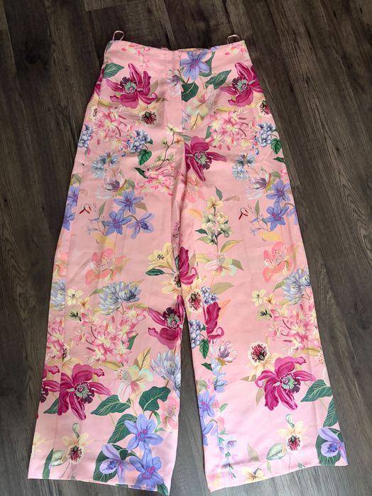 Дамски дрехи С размер -10€