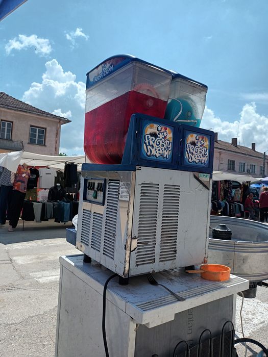 Италианска машина за скрежина