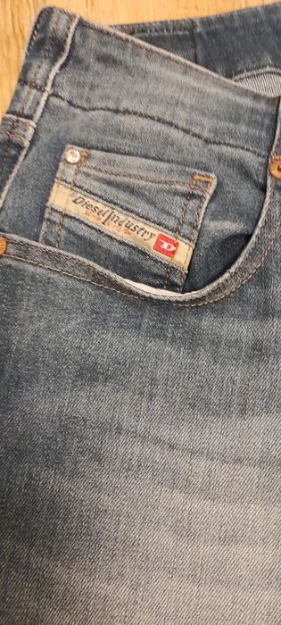 Diesel/Дамски дънки