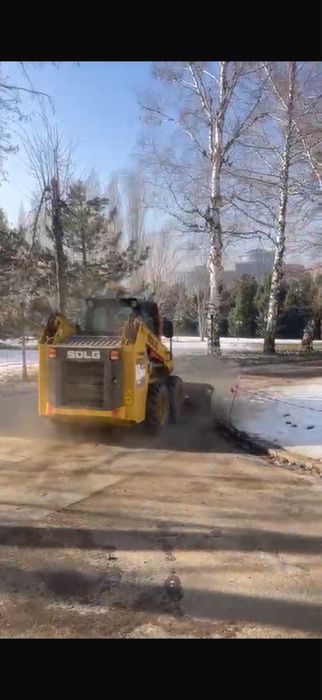 Щетка дорожная. Мини погрузчик