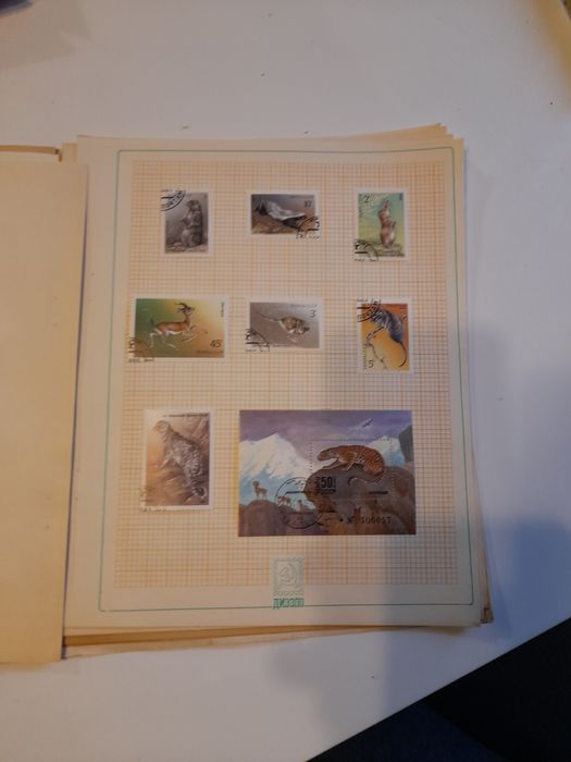 Пощенски марки руски и български