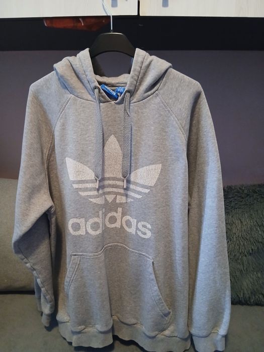 Vând hanorac bluza adidas