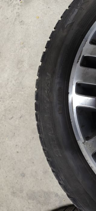 Зимни гуми с джанти Kumho 17"