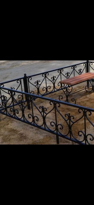 Оградки на кладбище