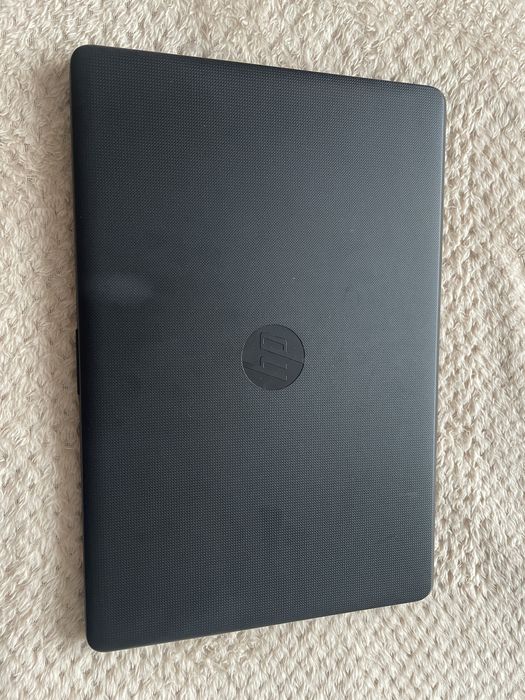 Продам ноутбук hp сумка мышка