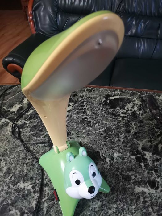 Veioza copii cu lampa de veghe, culoare vesela