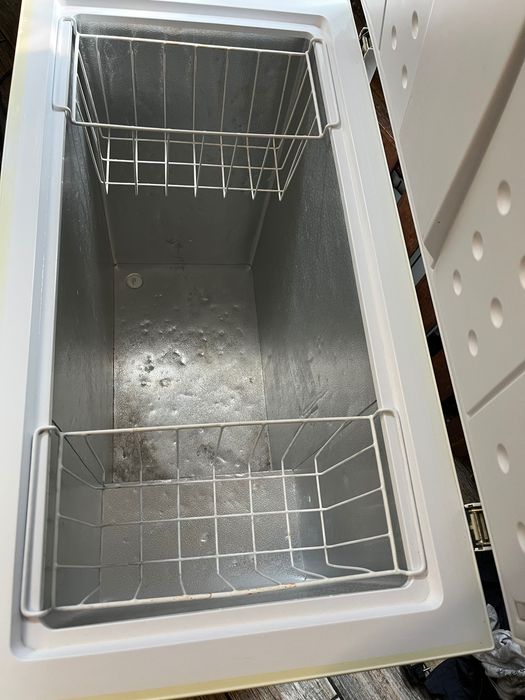 Продам Морозилку