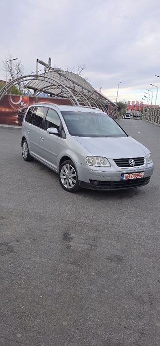 Vw turan 2.0 tdi 140 cp