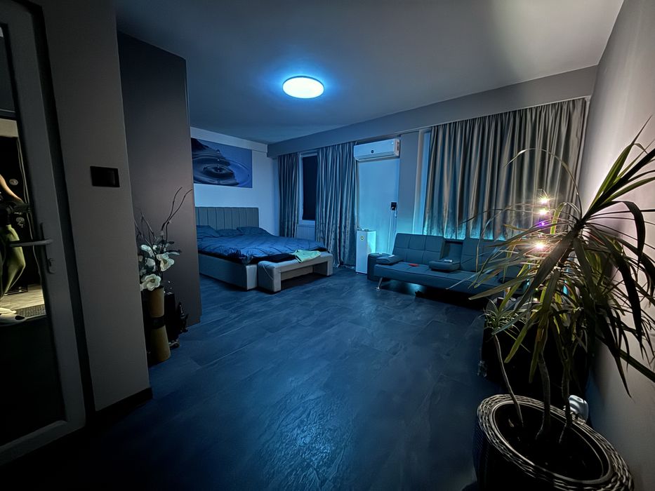 Garsonieră modernă ultracentral Ploiești (Piața Victoriei)