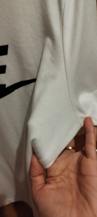 Vând Tricou Nike M
