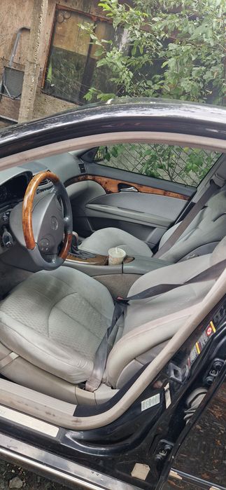 MERCEDES-BENZ E-Class 2004 — imagine 5