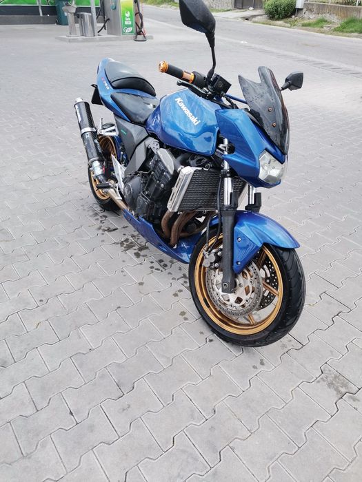 Kavasaki z750 impecabila