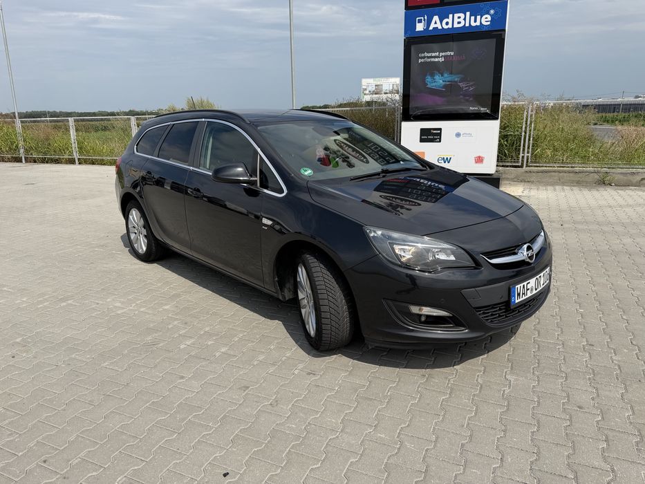 Opel Astra Sports Tourer ~2.0  CDTI ~165cp an 2014 ~Automata
