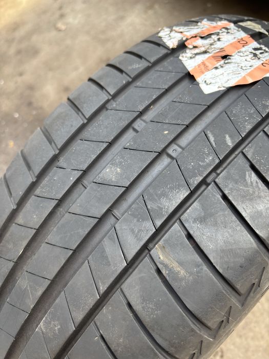 225/55/18 Bridgestone 4бр