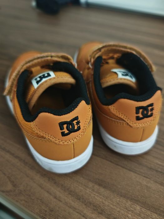 Pantofi sport DC