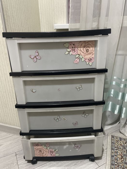 -Комод для вещей