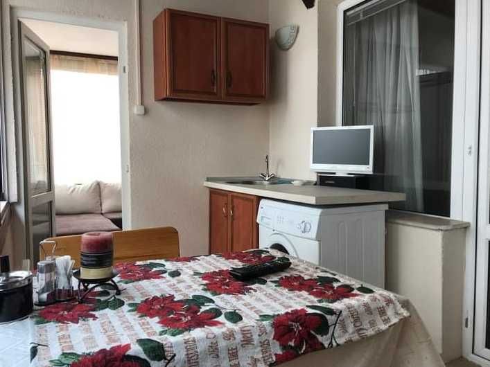 Двустаен апартамент в Белите брези