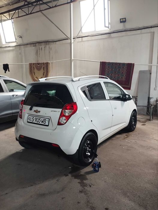 Chevrolet Spark AT LT