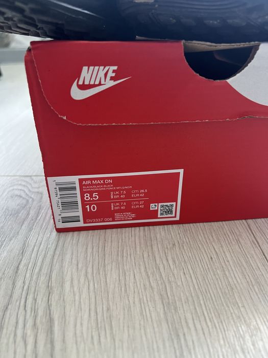 Nike Air Max Dn 42