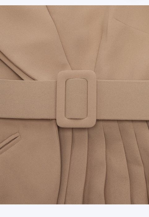 Новое платье 44р