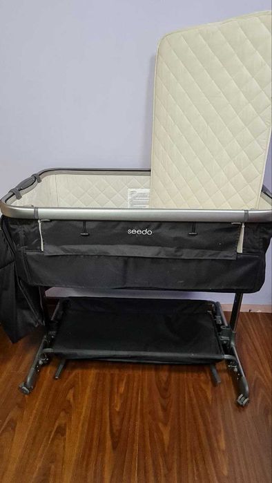 Продам детскую кроватку Seedo
