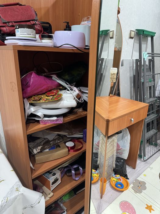 Продам шкаф зеркало