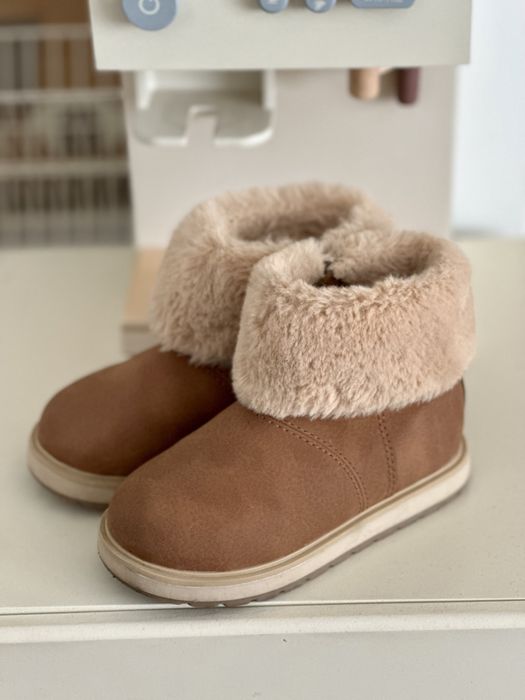 Детски обувки номер 23 и палто 2-3г Zara