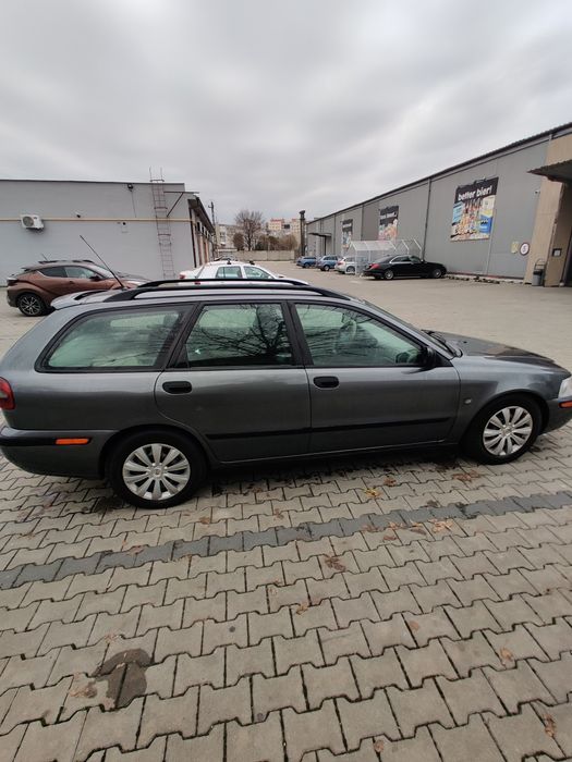 Volvo v40 1.9DI 2002