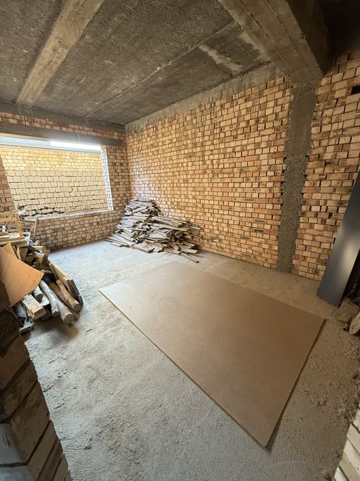 Uy sotiladi Abu saxiy atrofida