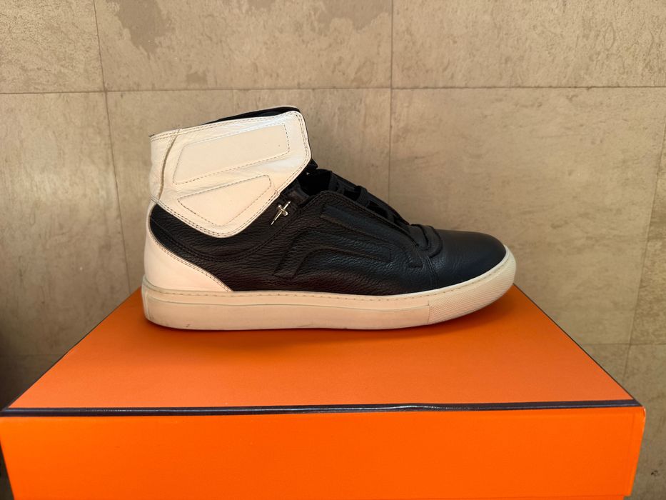 Кожени кецове Cesare Paciotti