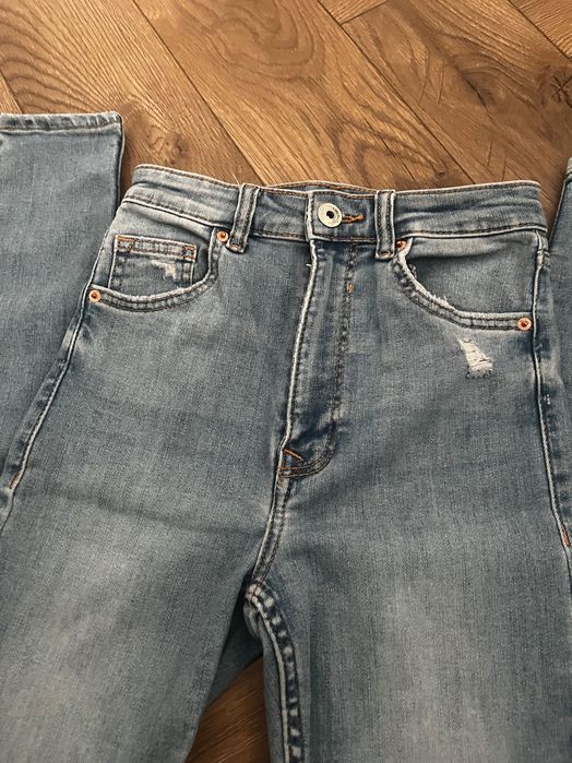 2 бр. Дънки Bershka и Sinsay