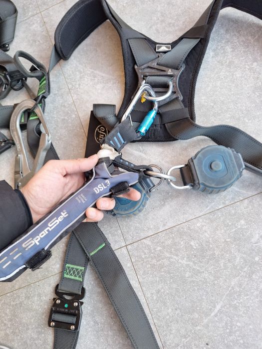 Ham de protecție lucru la înălțime -full body cu cârlige import OLANDA