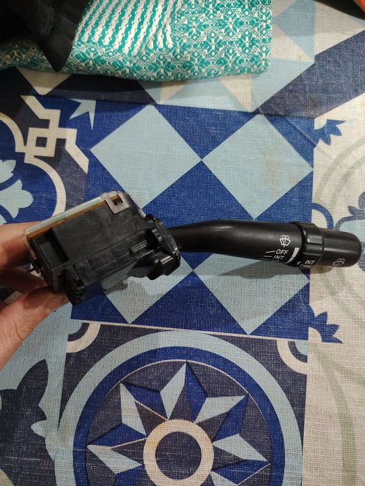 Подрулевой переключатель дворников