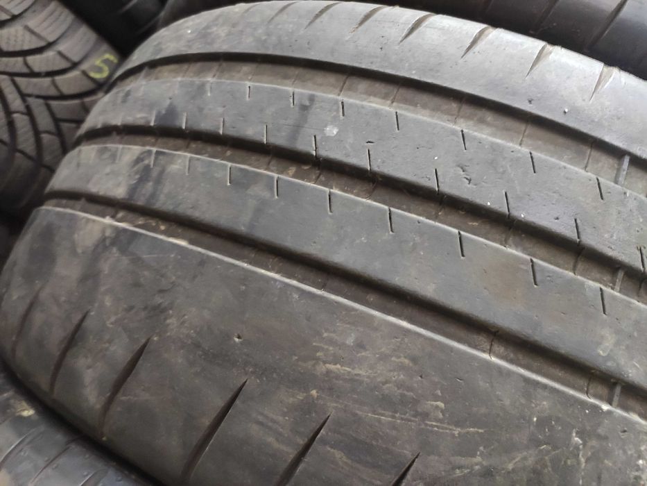 4бр Semi slik 235 35 19 - Michelin Pilot Sport Cup 2