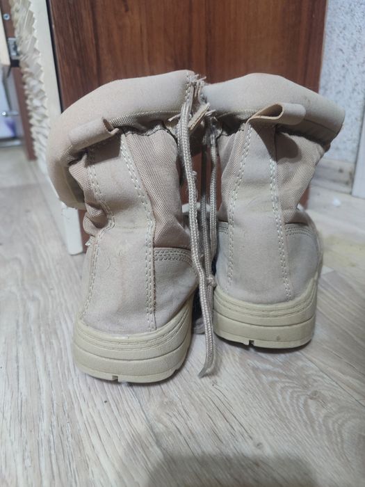 Берцы продам 3000