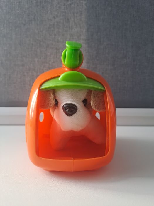 Собачка в переноске