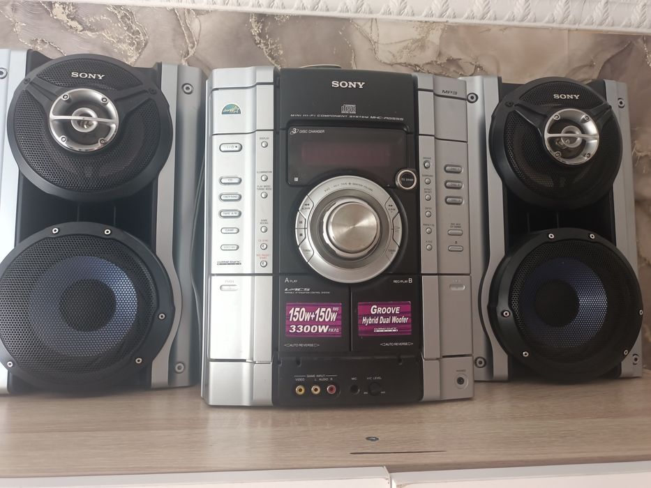 Музыкальный центр